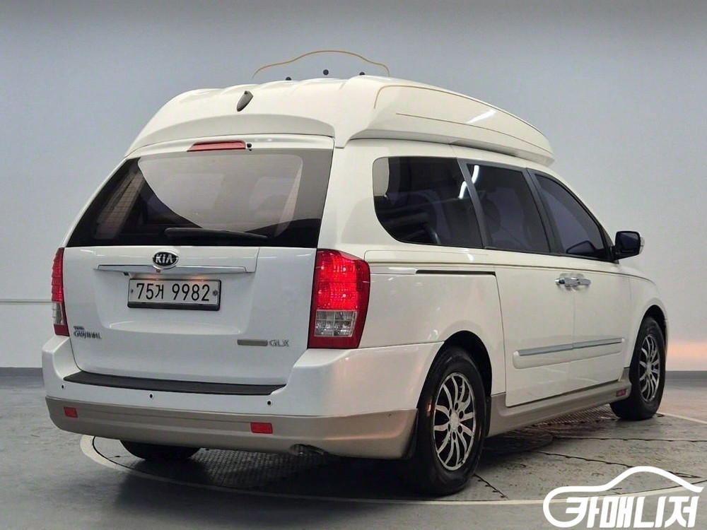 [기아]카니발R 그랜드 하이리무진 GLX 11인승 프리 이미지