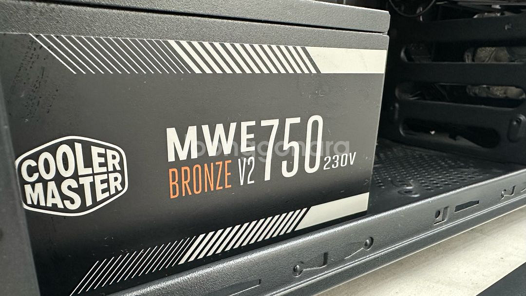 AMD 라이젠9-5800X 게이밍 데스크탑 PC--2