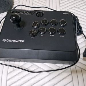 ex레볼루션 조이스틱 한번쓴 새거 5만원