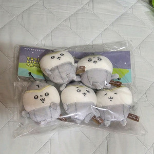 농담곰 팝업, 우주한 5인의 마스코트 세트 9만원 판매