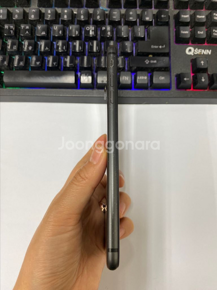 아이폰8플러스 스그 액정SS급 64GB 배터리98%--4