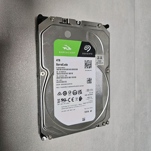 씨게이트 바라쿠다 4TB HDD