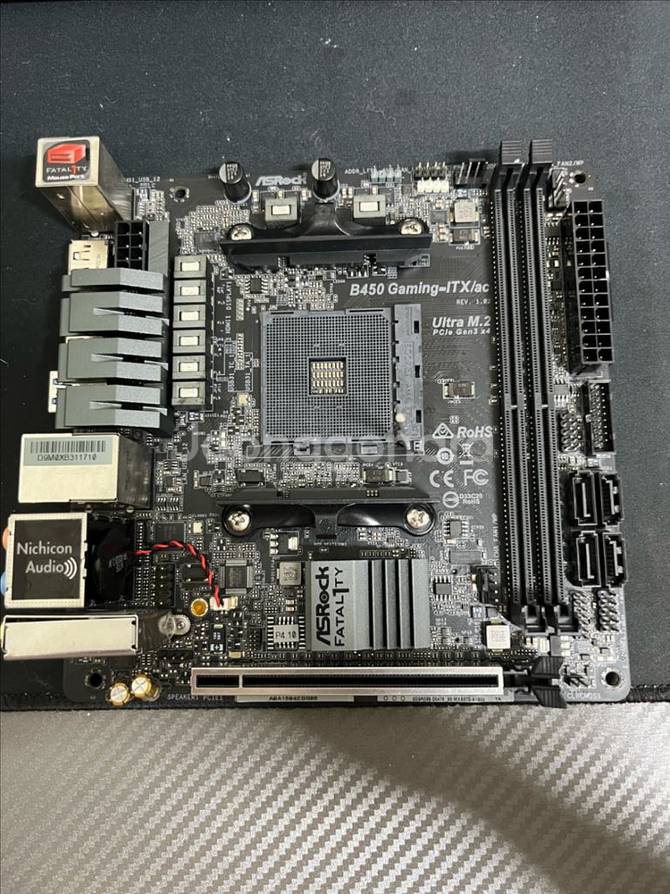 FATAL1TY B450 Gaming-ITX--0