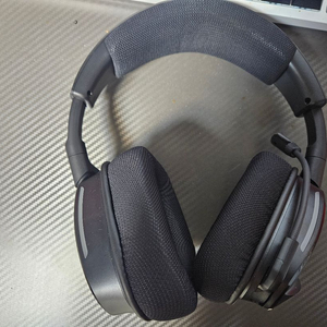 커세어 보이드 v2 무선 팝니다