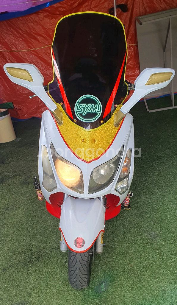 SYM300i 스쿠터 ㅡ서류3장풀.--0
