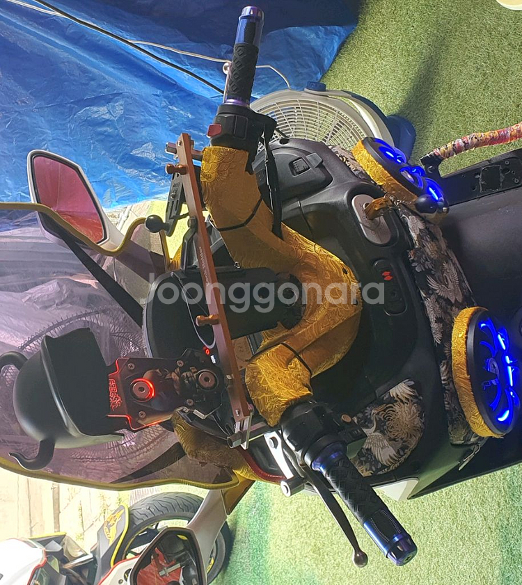 SYM300i 스쿠터 ㅡ서류3장풀.--2