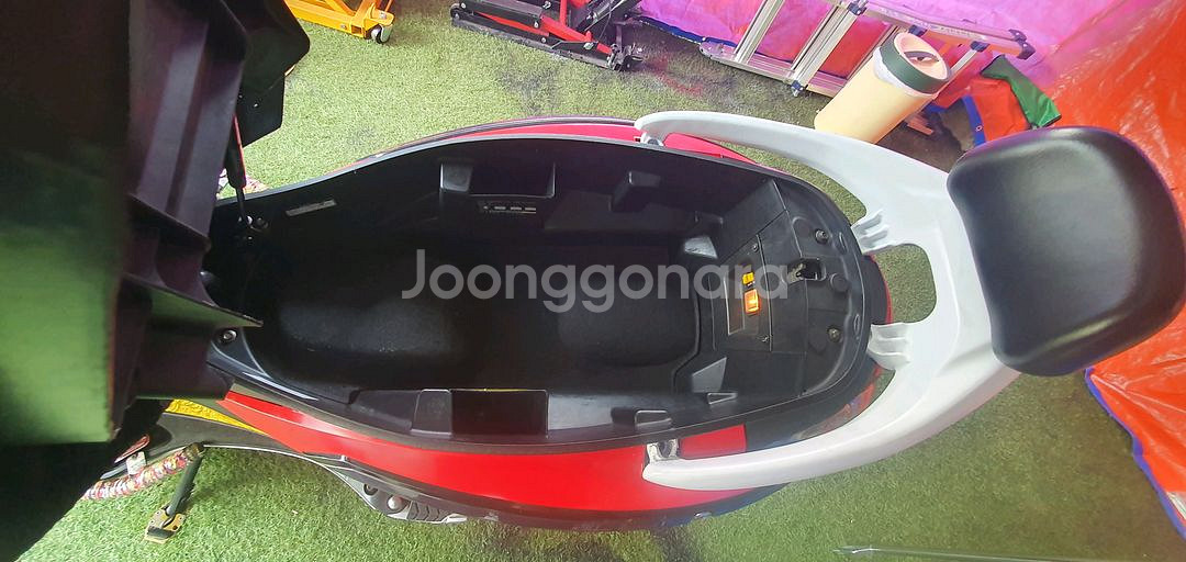 SYM300i 스쿠터 ㅡ서류3장풀.--3