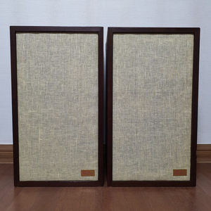 AR2AX 스피커