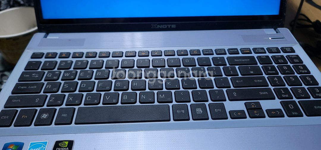 lg p530 p535 액정 메인보드 키보드 배터리 등--0