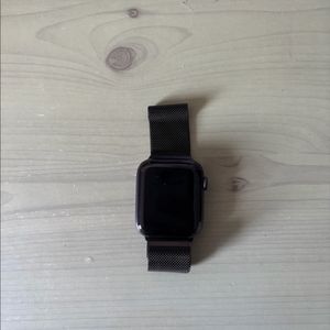 애플워치se 44mm 배터리 효율 99%