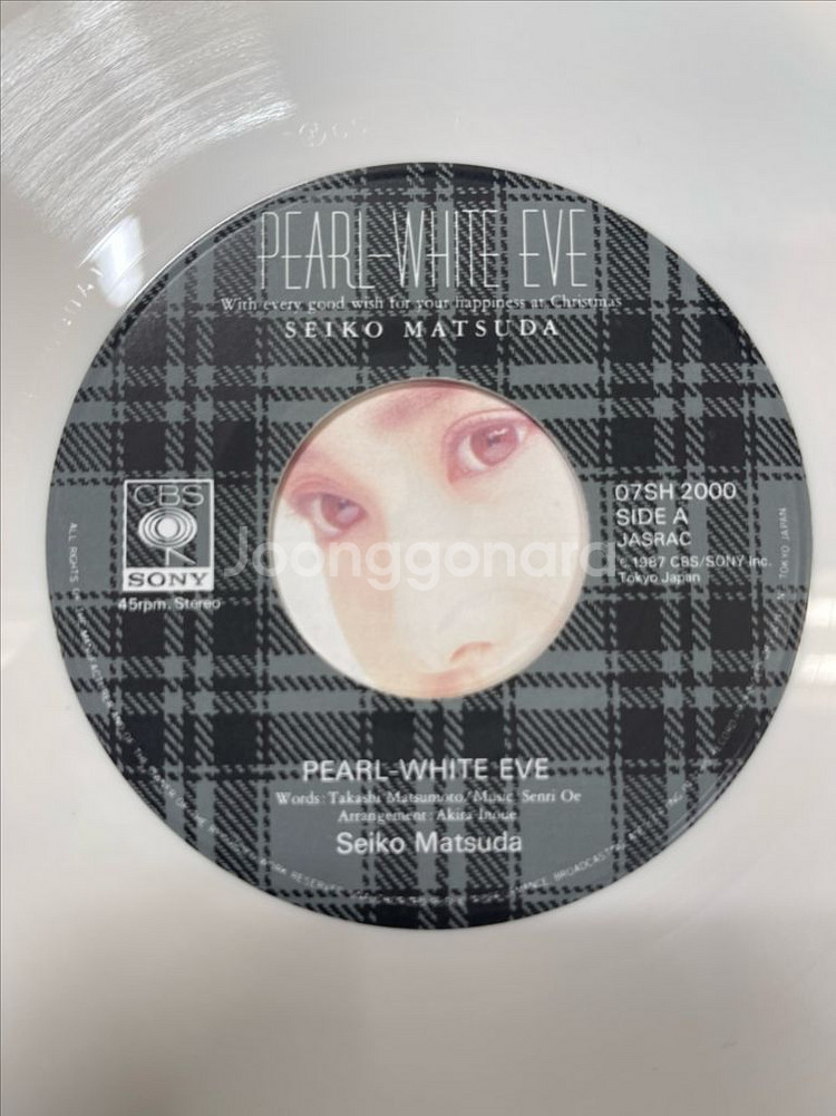 마츠다 세이코 / Pearl-White Eve--5