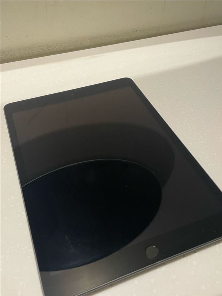 아이패드 7세대 32GB WIFI 이미지