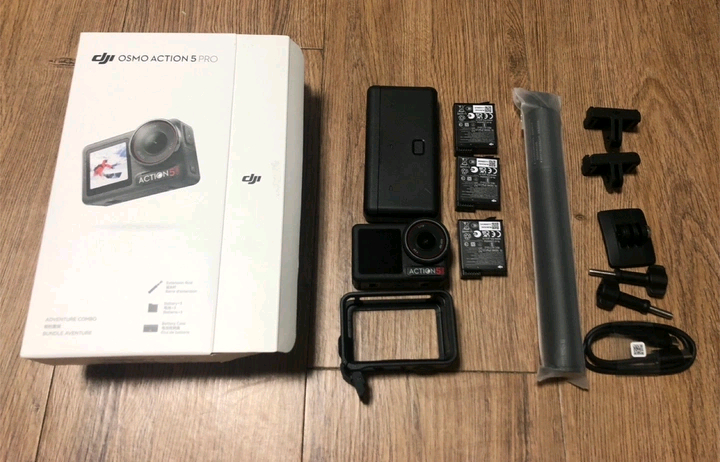DJI 오즈모 액션5 Pro 어드벤쳐 콤보 + 추가구성 이미지