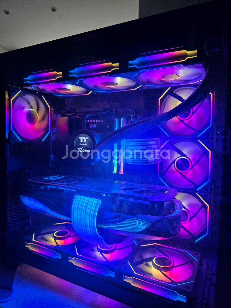 라이젠7 9800X3D RTX4090 리안리PC 팝니다--0