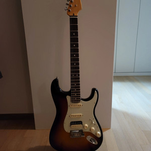 Fender 울트라 has 썬버스트 일렉기타