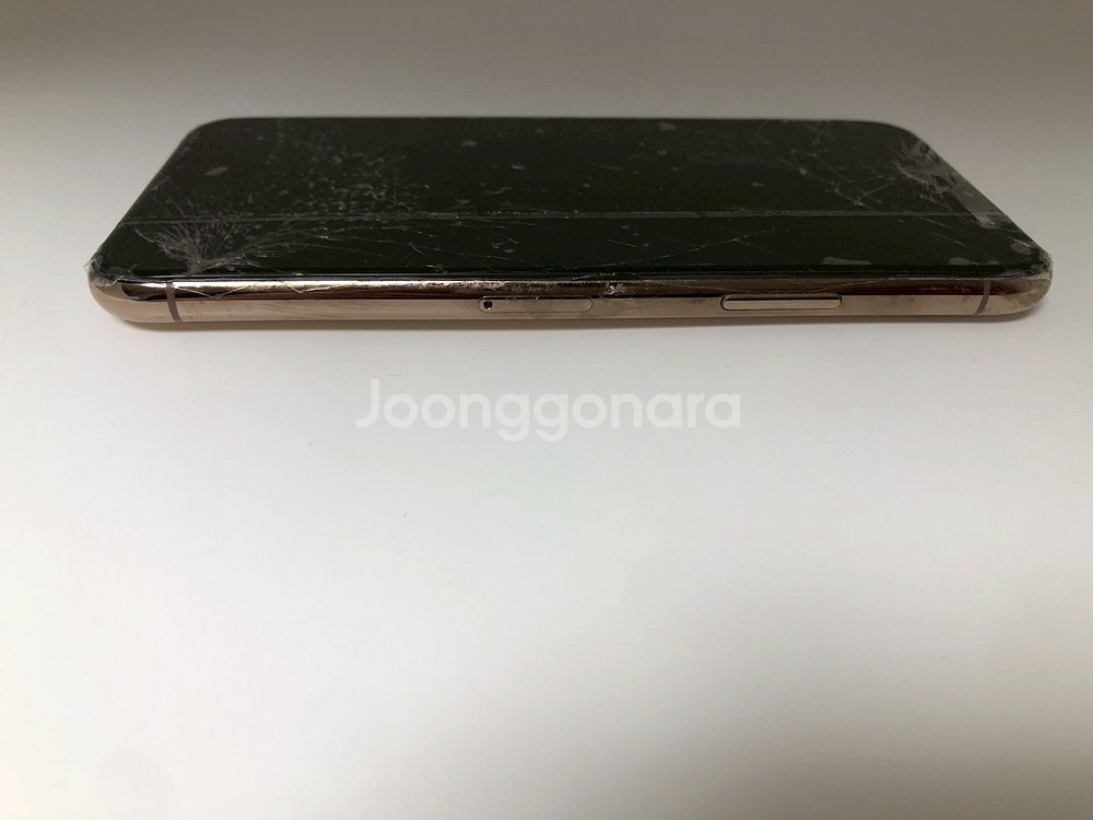 아이폰11프로 골드 64기가 기기 판매(56285)--5