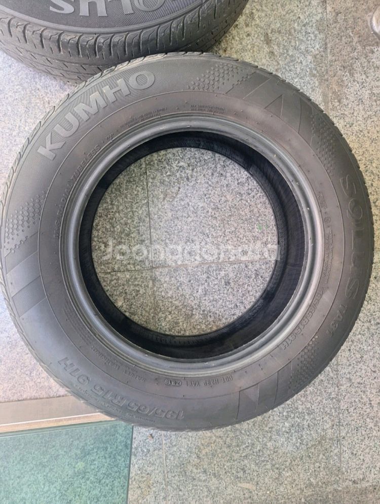 금호타이어 TA31 195 65R 15 한대분 팝니다.--0
