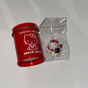 산리오 고전 헬로키티 틴케이스 스트랩