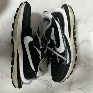 나이키 사카이 275