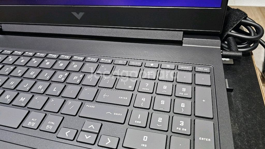 HP 빅터스16 i5 13세대 RTX 4060--2
