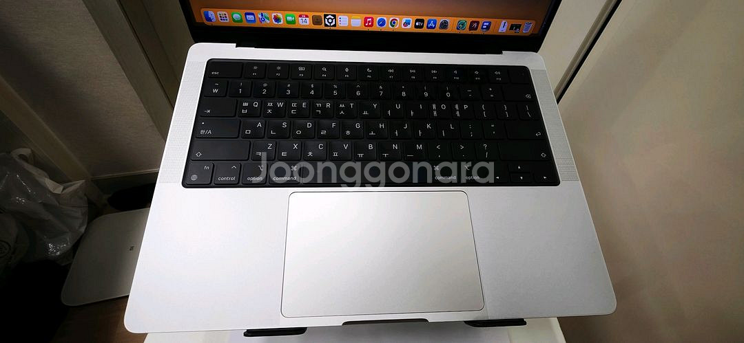 새제품급 맥북프로 14인치 M2 Pro(애플케어) 팝니--4