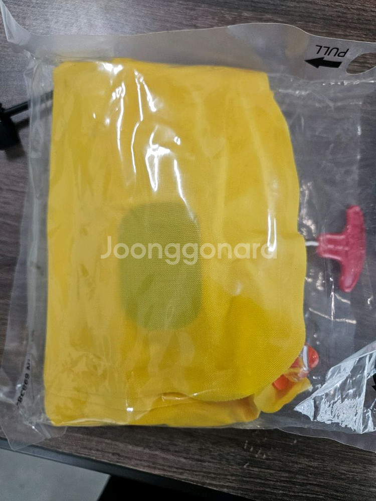 팽창식 구명조끼--1