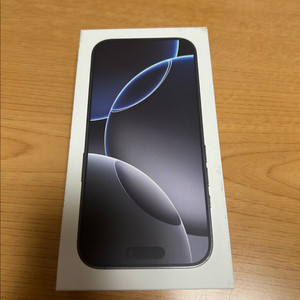 아이폰 16 프로 256gb 블랙 티타늄 미개봉 자급제