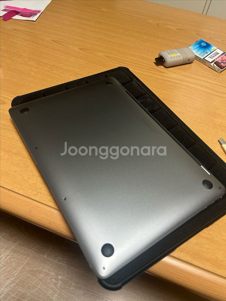 Apple 맥북 프로 13 스페이스 그레이 13.3 •--0