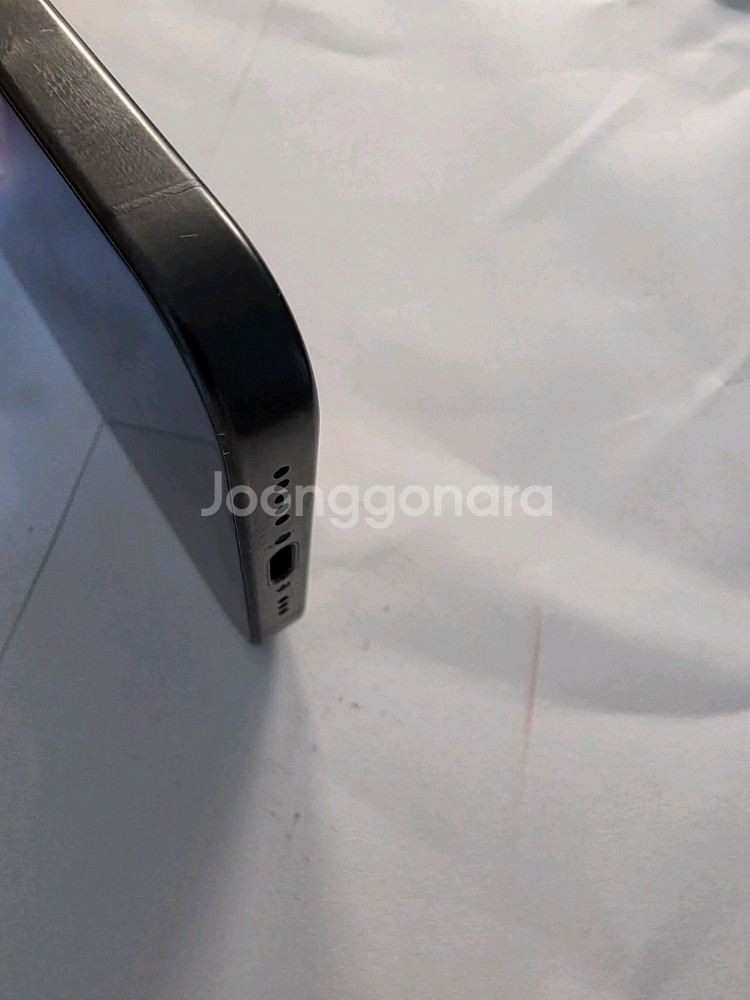 아이폰15Pro 블랙티타늄 512g--4