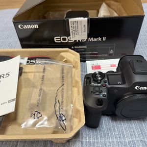 캐논 미러리스 R5 Mark2 판매합니다