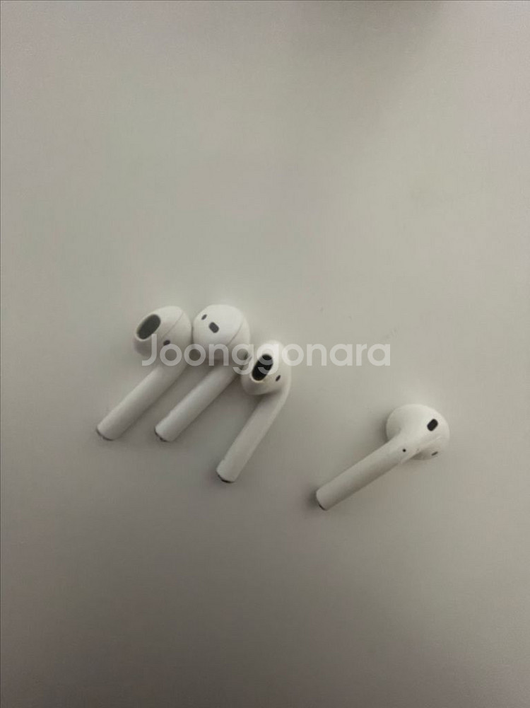 에어팟2세대 2개--2