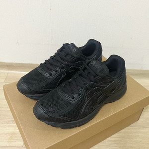 [230] 아식스조그 100s