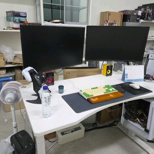 플랜맥스 모션데스크 1500사이즈 팝니다