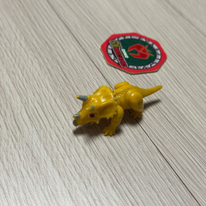 공룡메카드 트리케라 (타이니소어 트리케라)