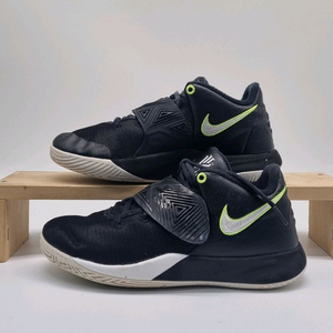 나이키 카이리 플라이트랩3 농구화245