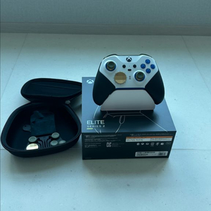 커스텀 Xbox Elite Series 2 컨트롤러