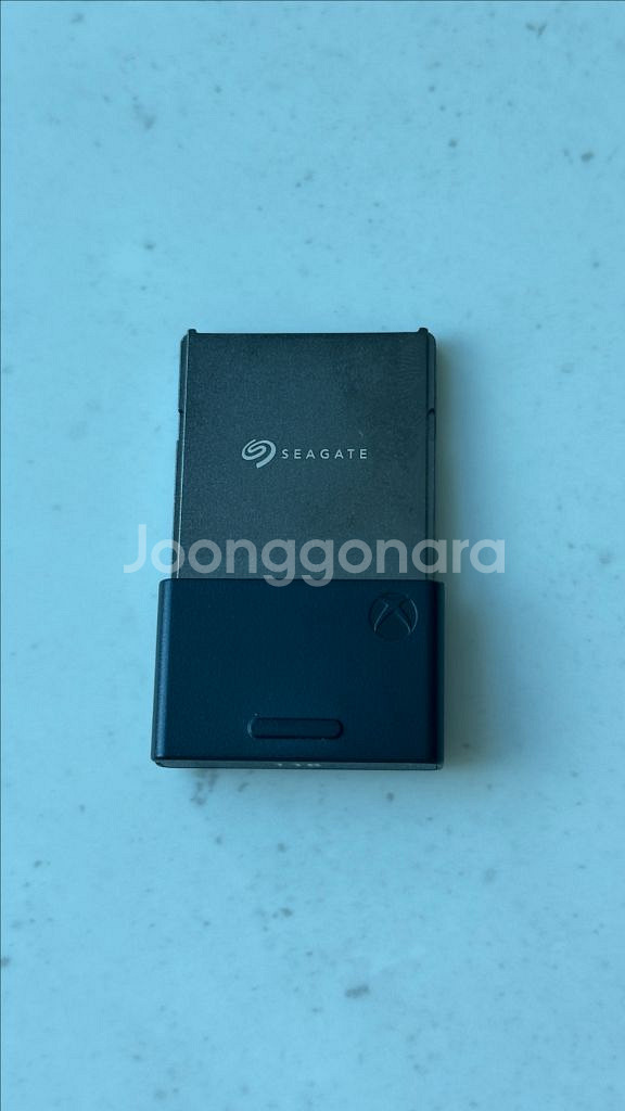 XBOX 시리즈X 정품 확장카드1테라 팝니다--1