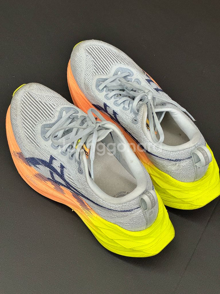 아식스 슈퍼블라스트2 245--1