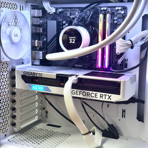 지포스 4060 Ti 수랭쿨러 고사양 컴퓨터 본체