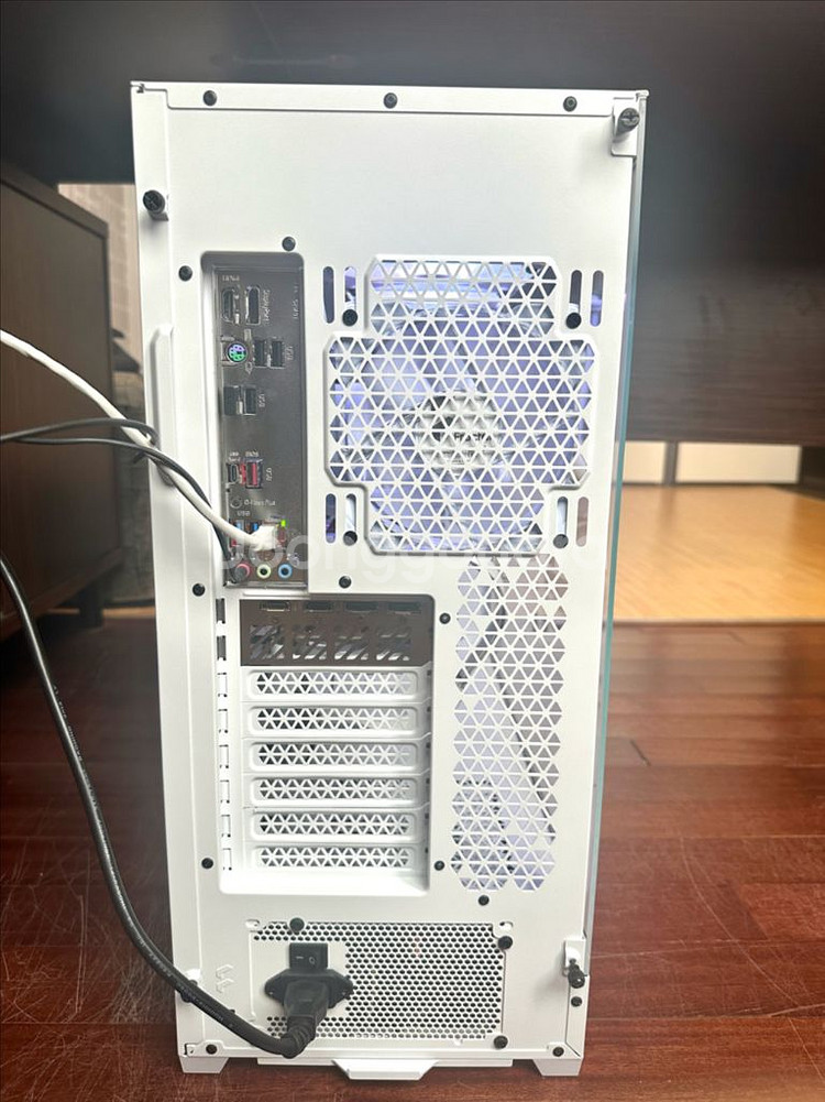 지포스 4060 Ti 수랭쿨러 고사양 컴퓨터 본체--8