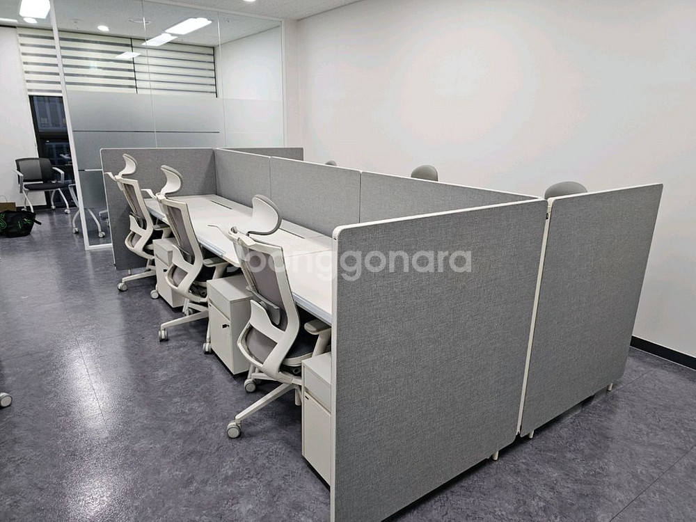 사무실 가구 퍼시스 책상 파티션 칸막이 중역가구 의자--1