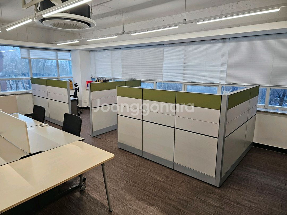 사무실 가구 퍼시스 책상 파티션 칸막이 중역가구 의자--5