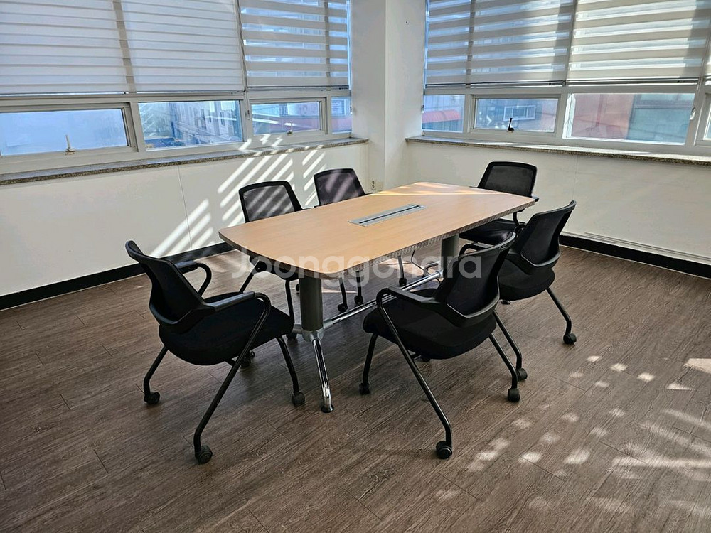 사무실 가구 퍼시스 책상 파티션 칸막이 중역가구 의자--3