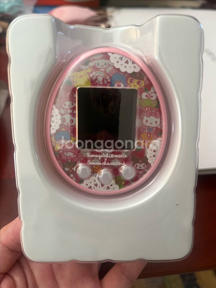 다마고치 산리오미츠 판매합니다(박스만개봉추정)--0