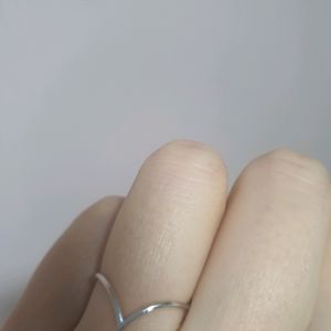 제이에스티나 브이 14K반지