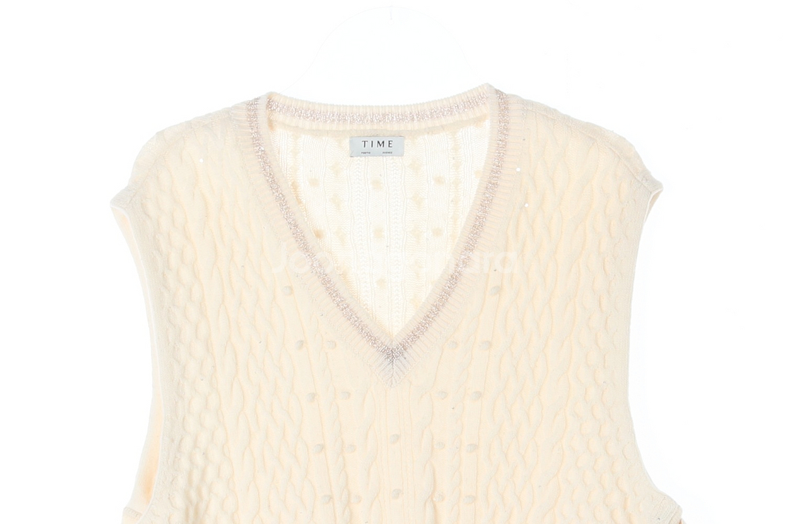 [M]타임 울캐시미어96% 아이보리 꽈배기 니트베스트--1