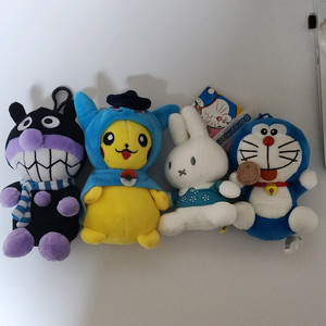 포켓몬, 도라에몽 인형 팝니다