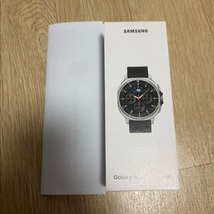 갤럭시워치8 클래식46mm 블랙 블루투스 미개봉 팝니다