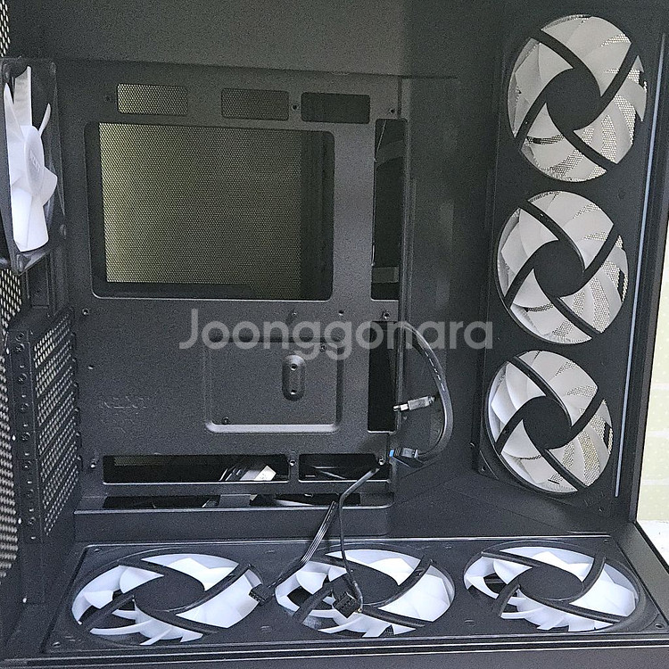 NZXT F420 RGB CORE 쿨링팬 2개--0