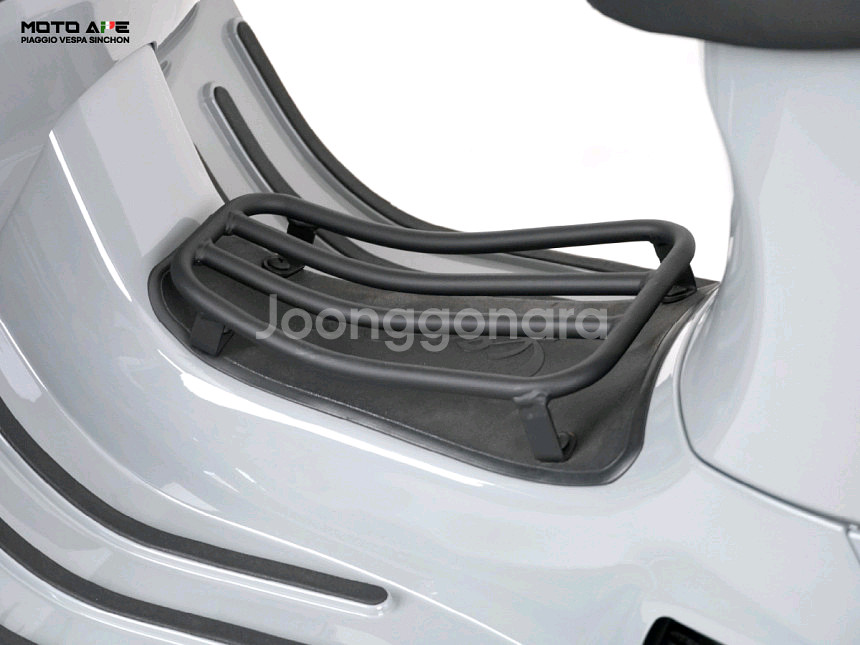 베스파 GTS300슈퍼테크21년식--4